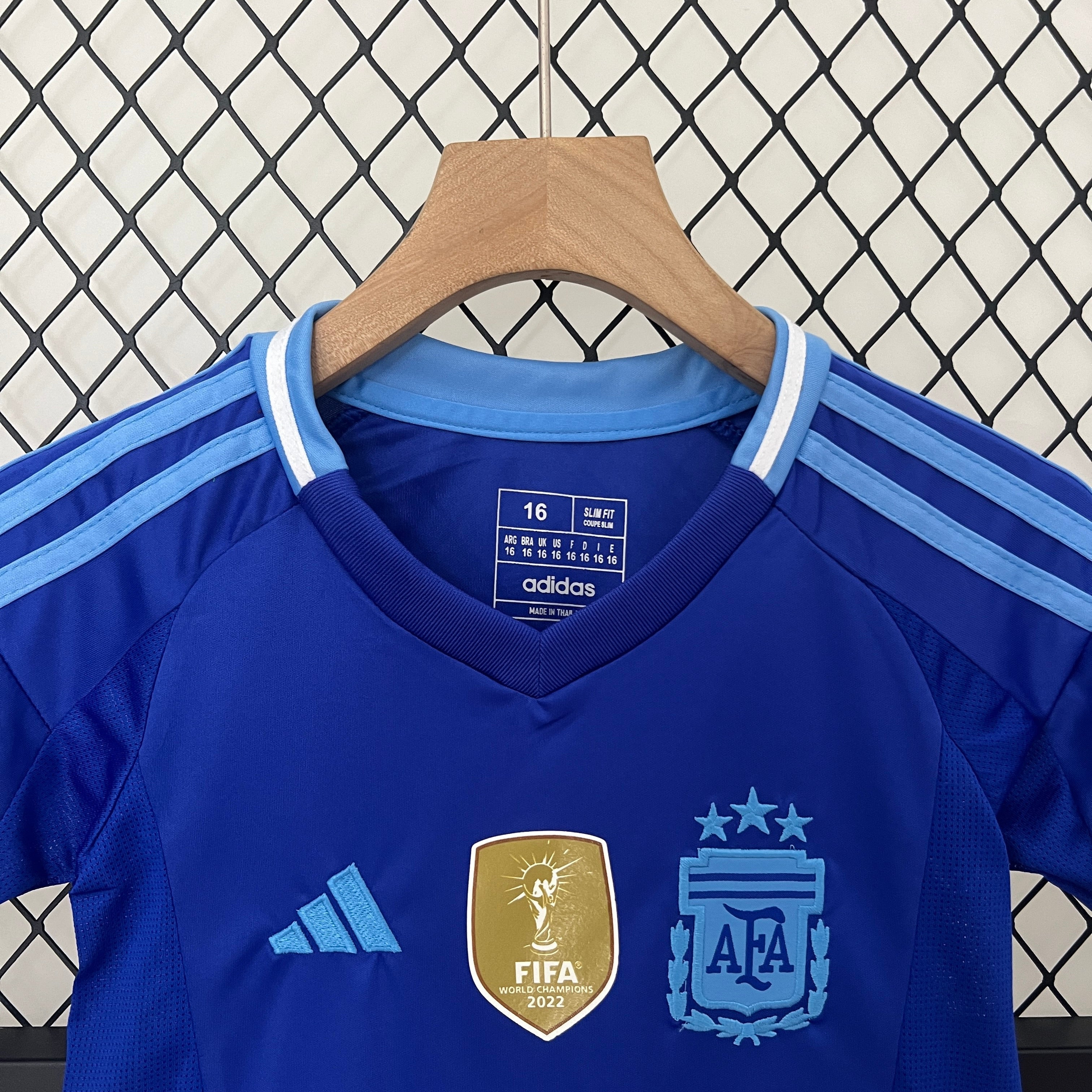 Argentina Away Junior Kit 2024 - Patch Fifa World Champions 2022