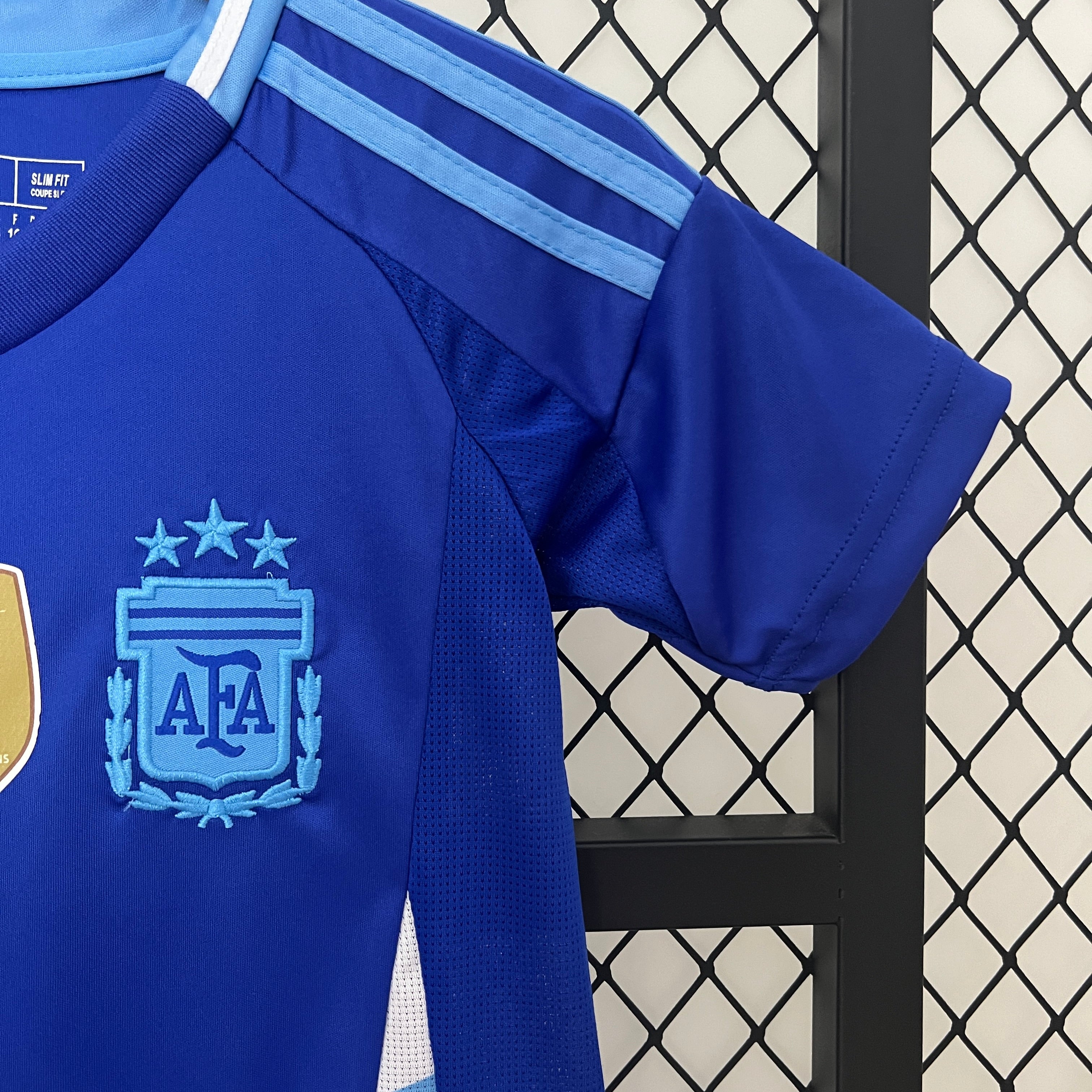 Argentina Away Junior Kit 2024 - Patch Fifa World Champions 2022