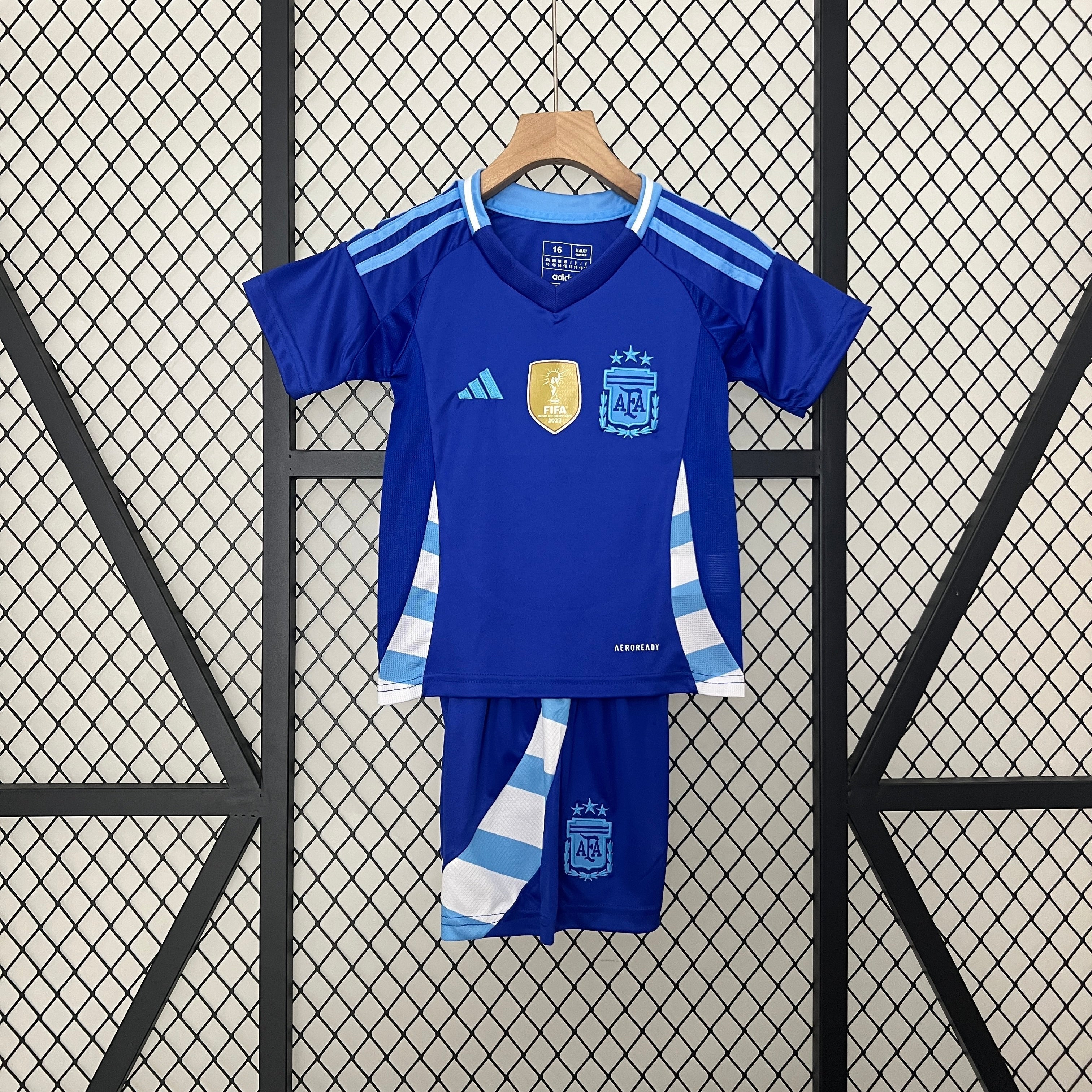 Argentina Away Junior Kit 2024 - Patch Fifa World Champions 2022