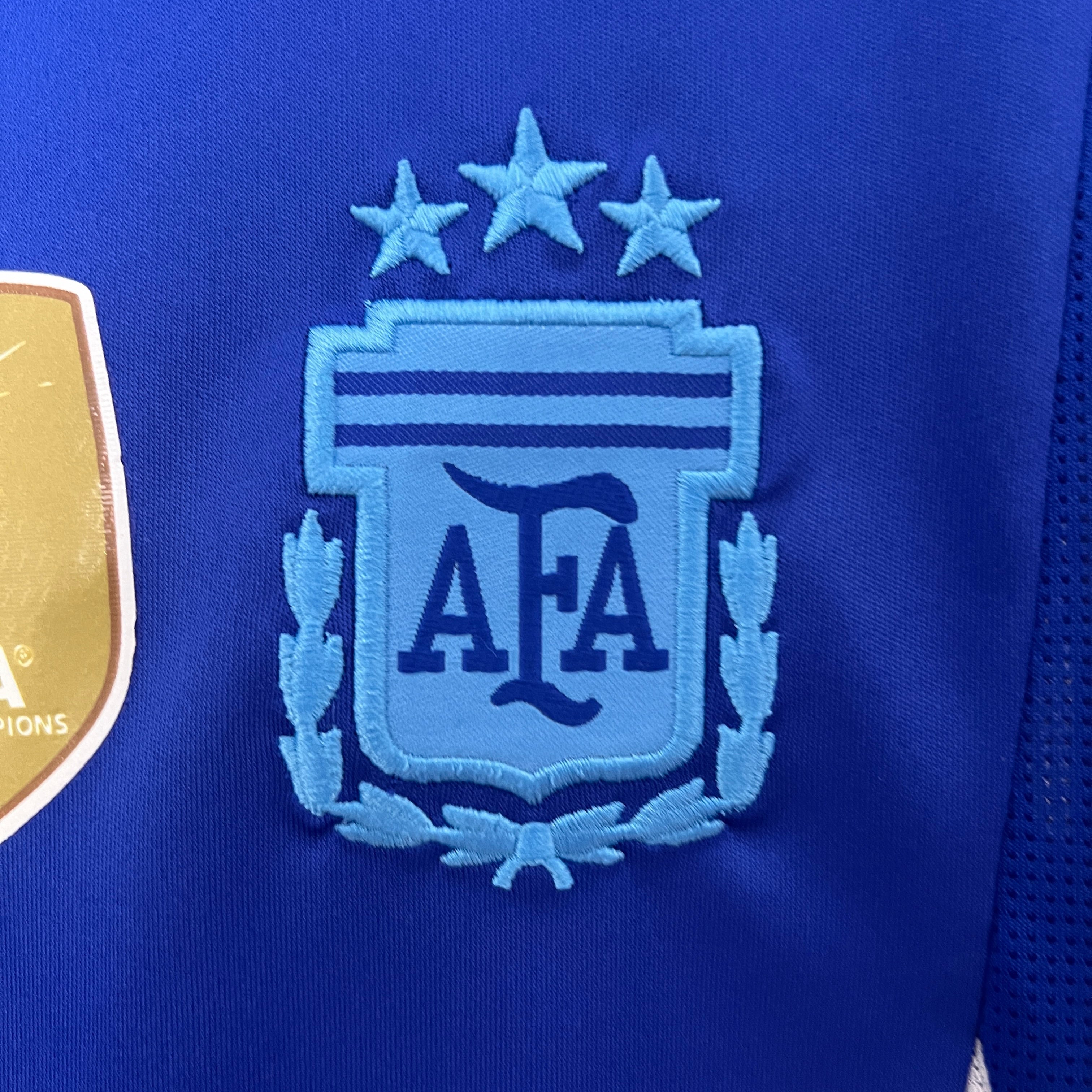 Argentina Away Junior Kit 2024 - Patch Fifa World Champions 2022